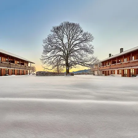 Margarethenhof Am Tegernsee 公寓 *