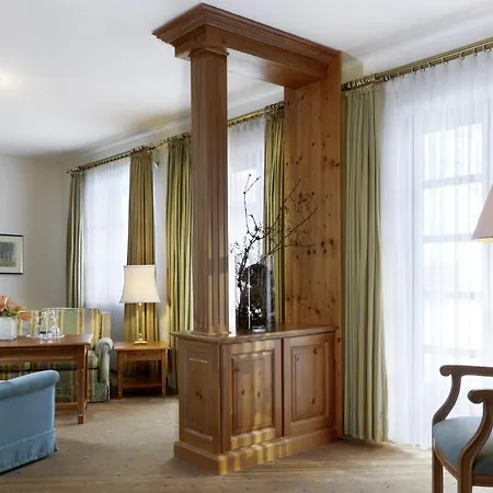 Margarethenhof Am Tegernsee Апартаменты *